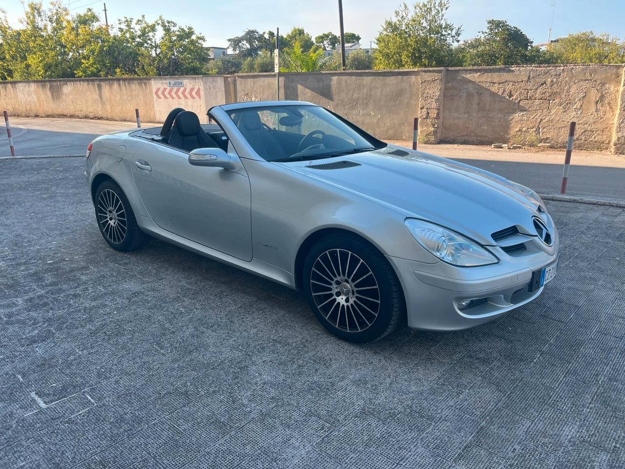 Mercedes-benz SLK 200 Kompressor Da Vetrina