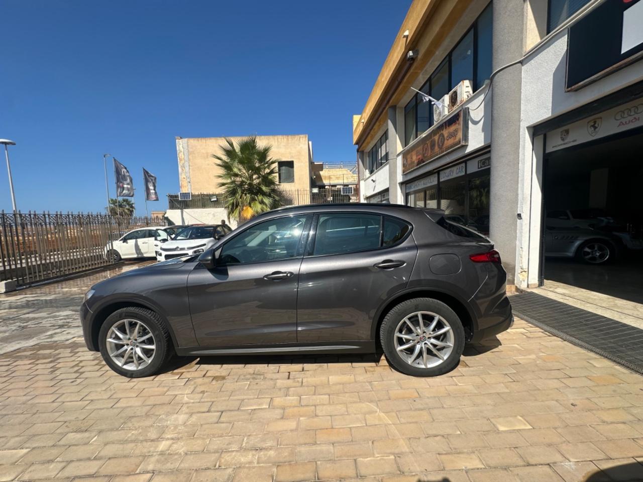 Alfa Romeo Stelvio 2.2 Turbodiesel 210 CV AT8 Q4 Lusso