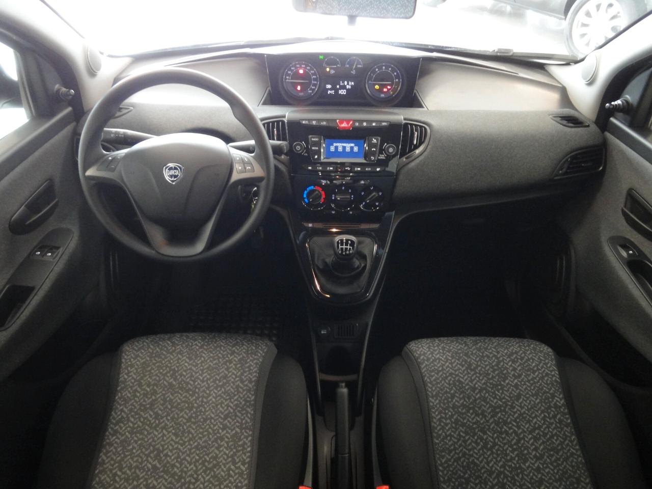 LANCIA YPSILON 1.0 FIREFLY 70cv/51kw HYBRID Eleganza Italiana
