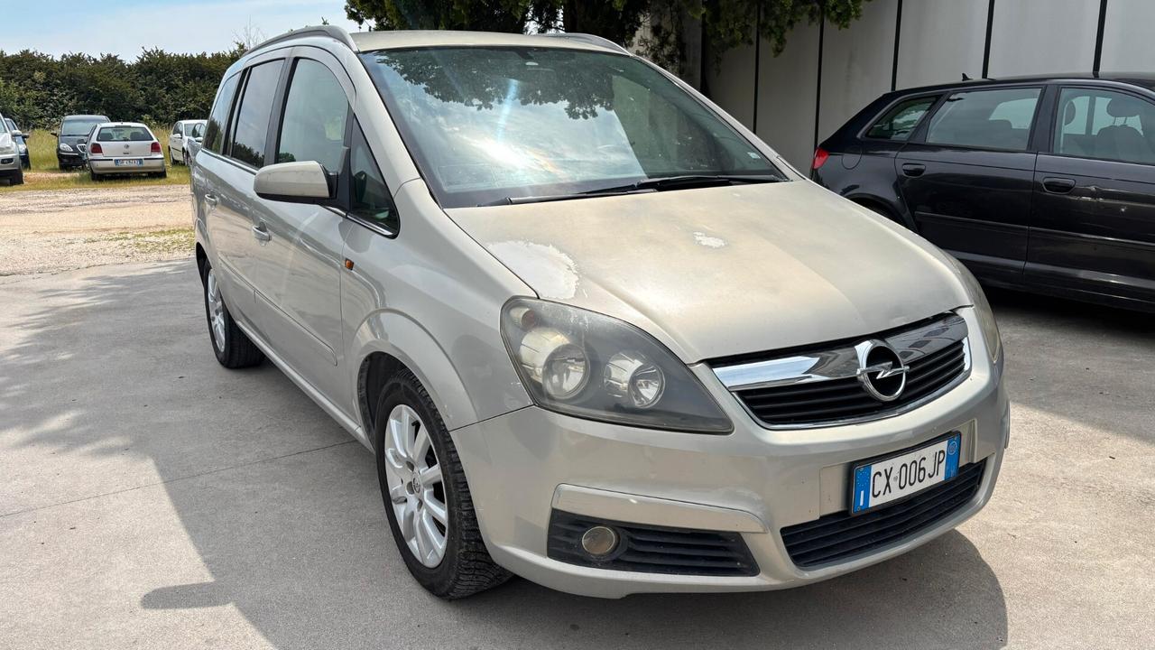 Opel Zafira 1.9 CDTI 120CV Cosmo