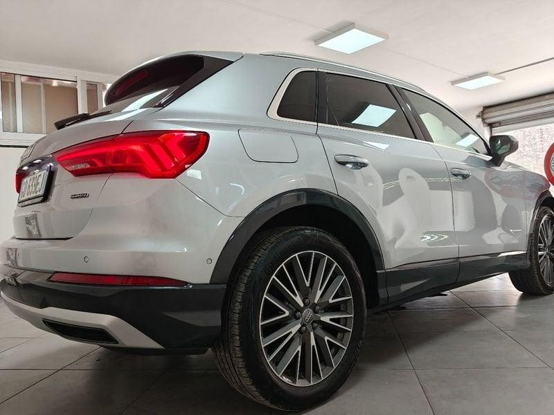 Audi Q3 Q3 40 TDI quattro S tronic Business Advanced