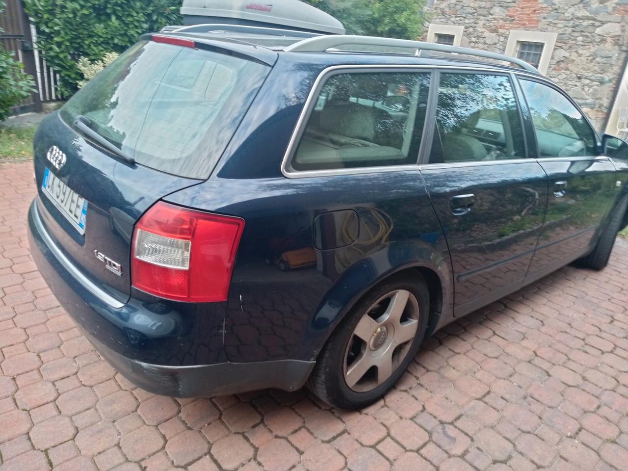 Audi A4 1.9 TDI/130 CV Avant QUATTRO RUOTE MOTRICI