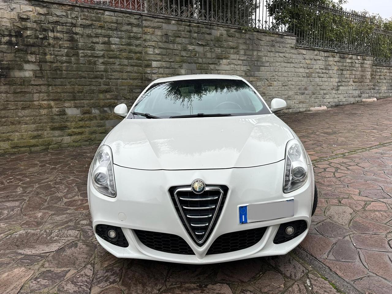Alfa Romeo Giulietta 2.0 JTDm-2 140 CV Distinctive