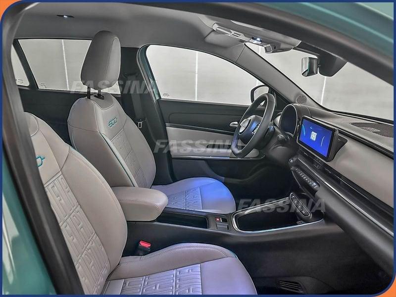 FIAT 600 1.2 Hybrid 100cv La Prima