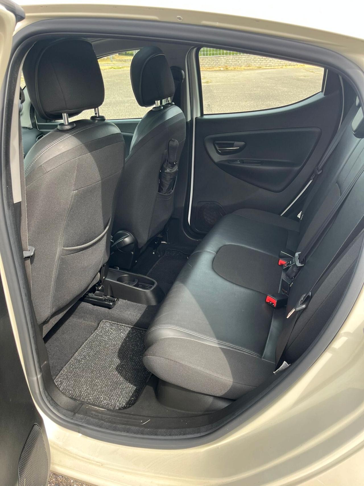Lancia Ypsilon 1.3 MJT 16V 95 CV 5 porte S&S Platinum