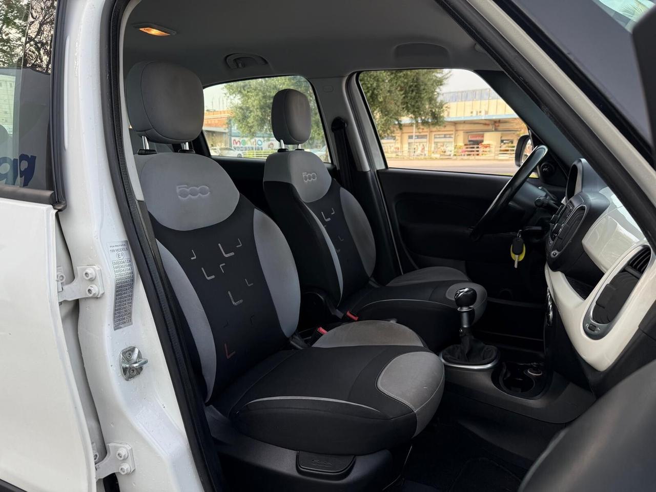 Fiat 500L 1.6 Multijet 120 CV Lounge n1 autocarro con posti
