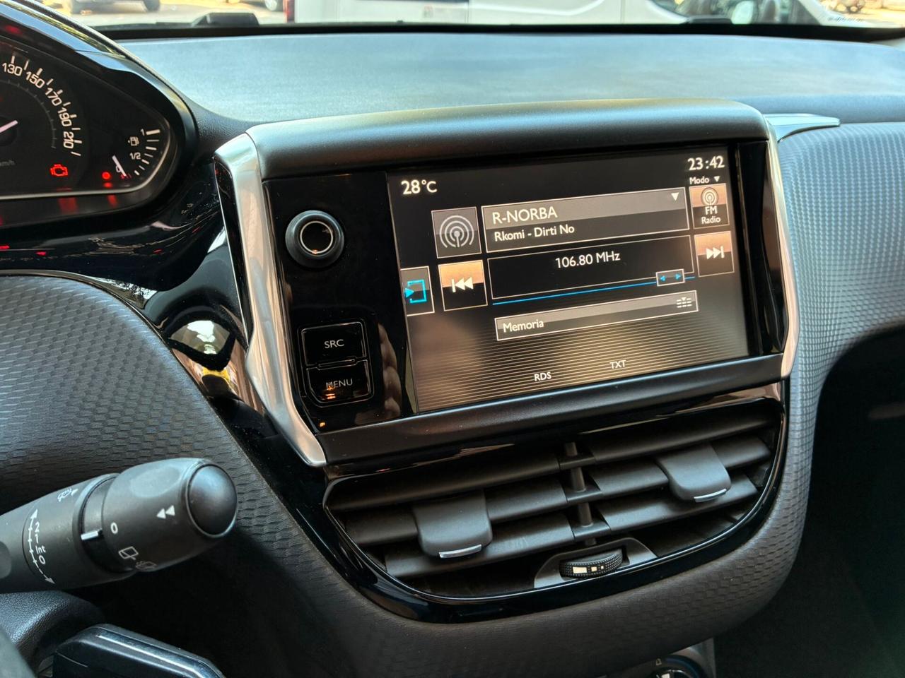 Peugeot 2008HDi 100cv perfetta garantita-15
