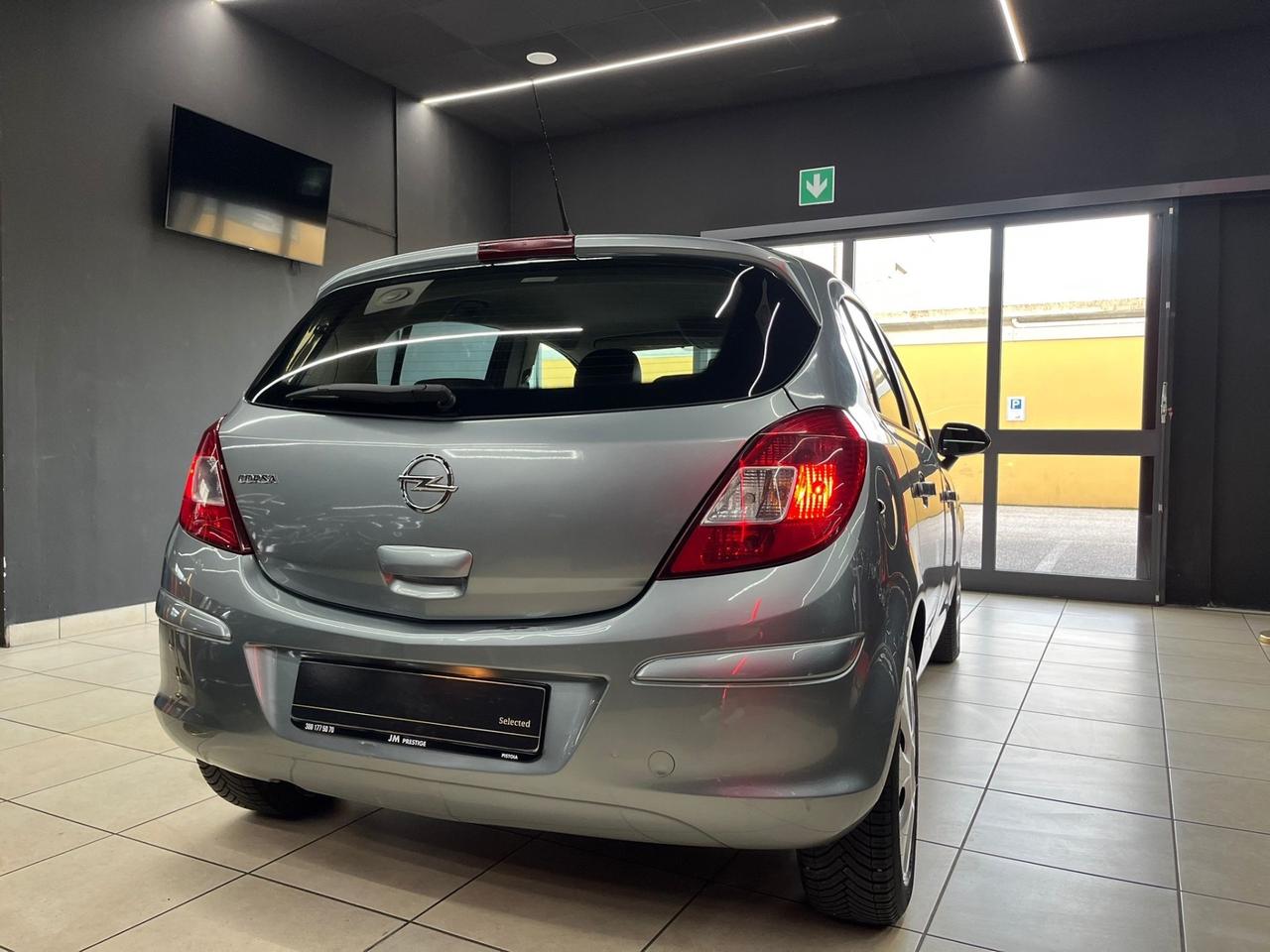 Opel Corsa 1.2 5 porte Ecotec OK NEOPATENTATI