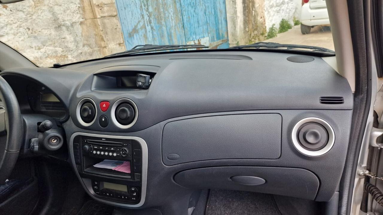 CITROEN C3 1.4 HDi 70 CV Exclusive
