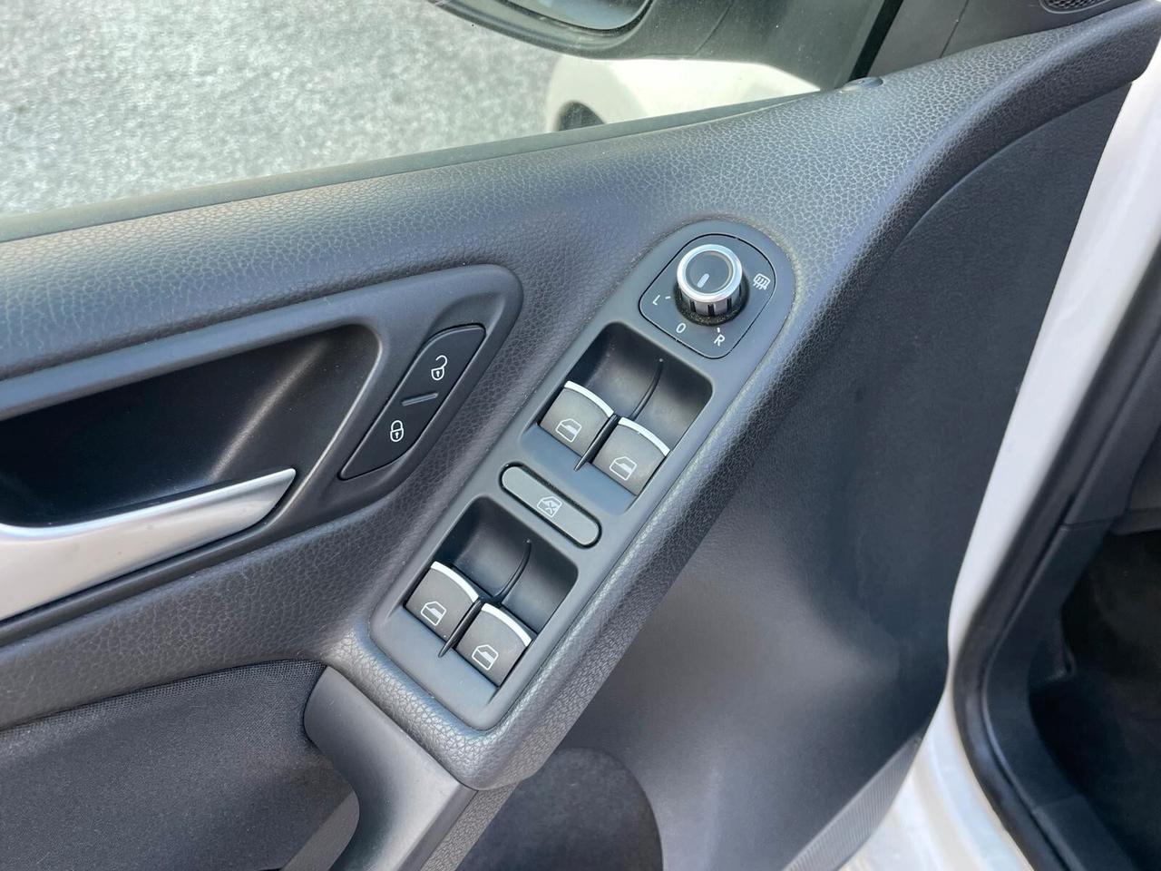 Volkswagen Golf 2.0 TDI 110CV DPF Highline