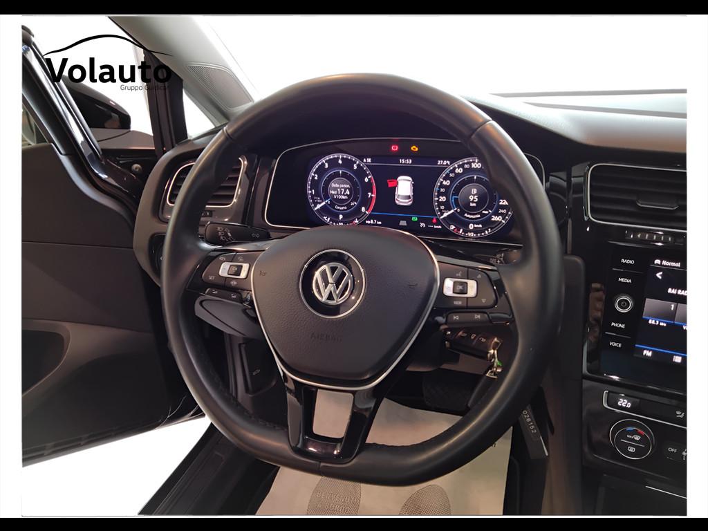 VOLKSWAGEN Golf VII 2017 5p - Golf 5p 1.5 tsi Executive 150cv dsg