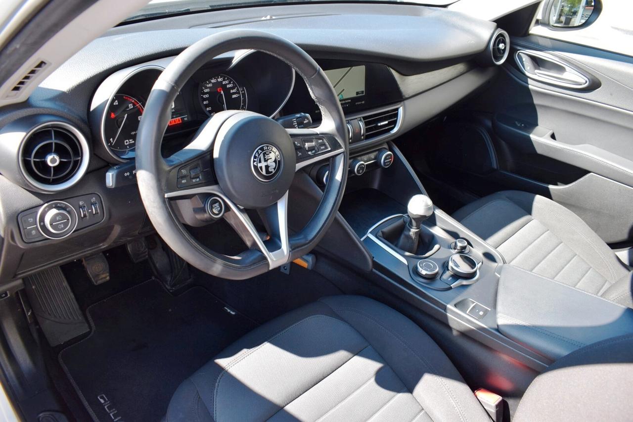 Alfa Romeo Giulia 2.2 Turbodiesel 150 CV
