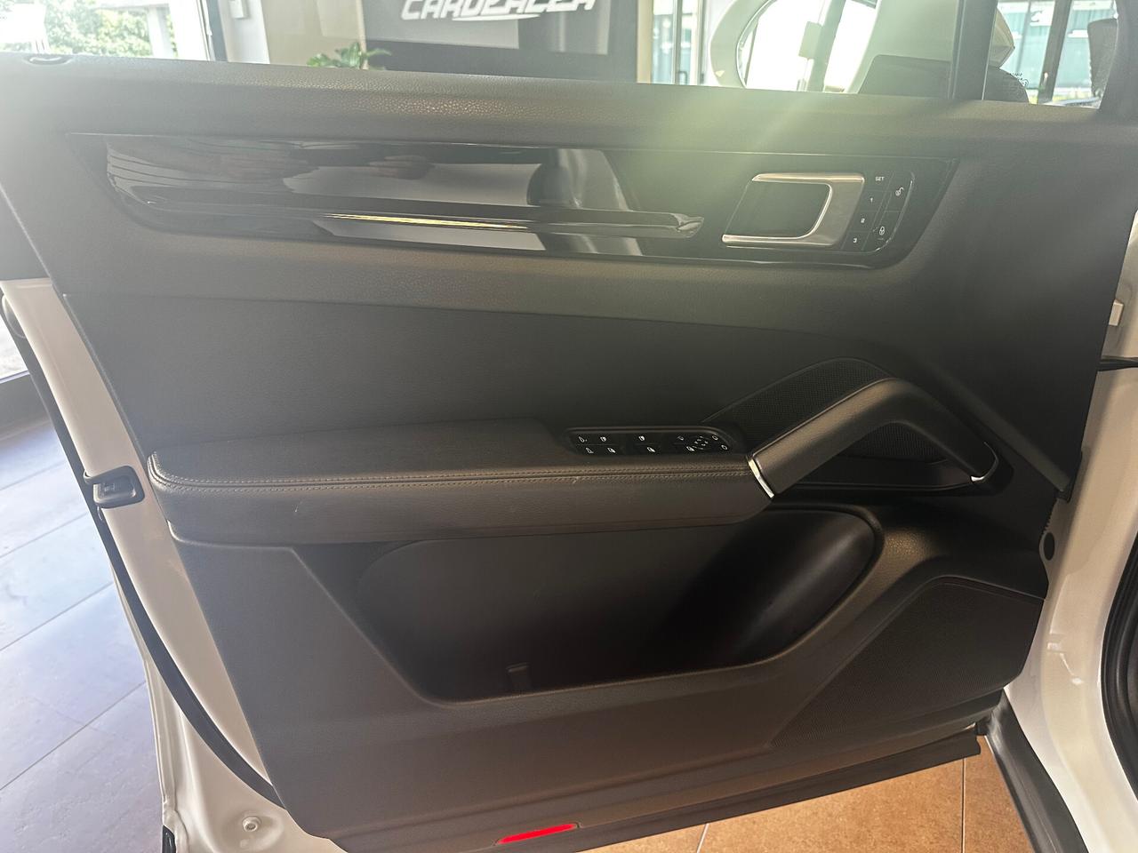 Porsche Cayenne 2.9 V6 S