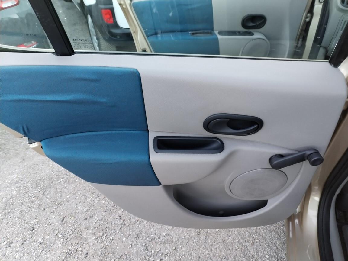 Renault Modus 1.2 16V Confort 63000KM MANUTENZIONI FATTE