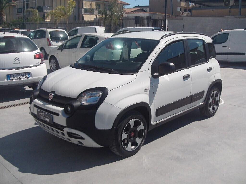 Fiat Panda Cross 1.0 FireFly Hybrid - 2021