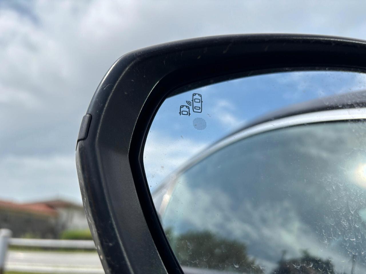 Opel Grandland X 1.5 Diesel Automatica Neopatentati