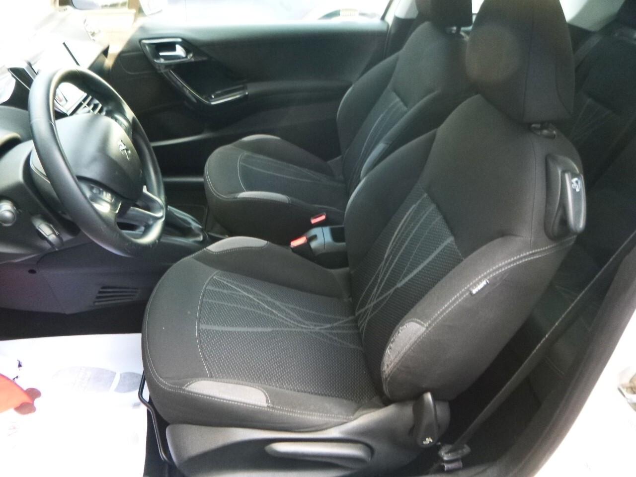 Peugeot 208 1.2 VTi 82 CV 3 porte Active