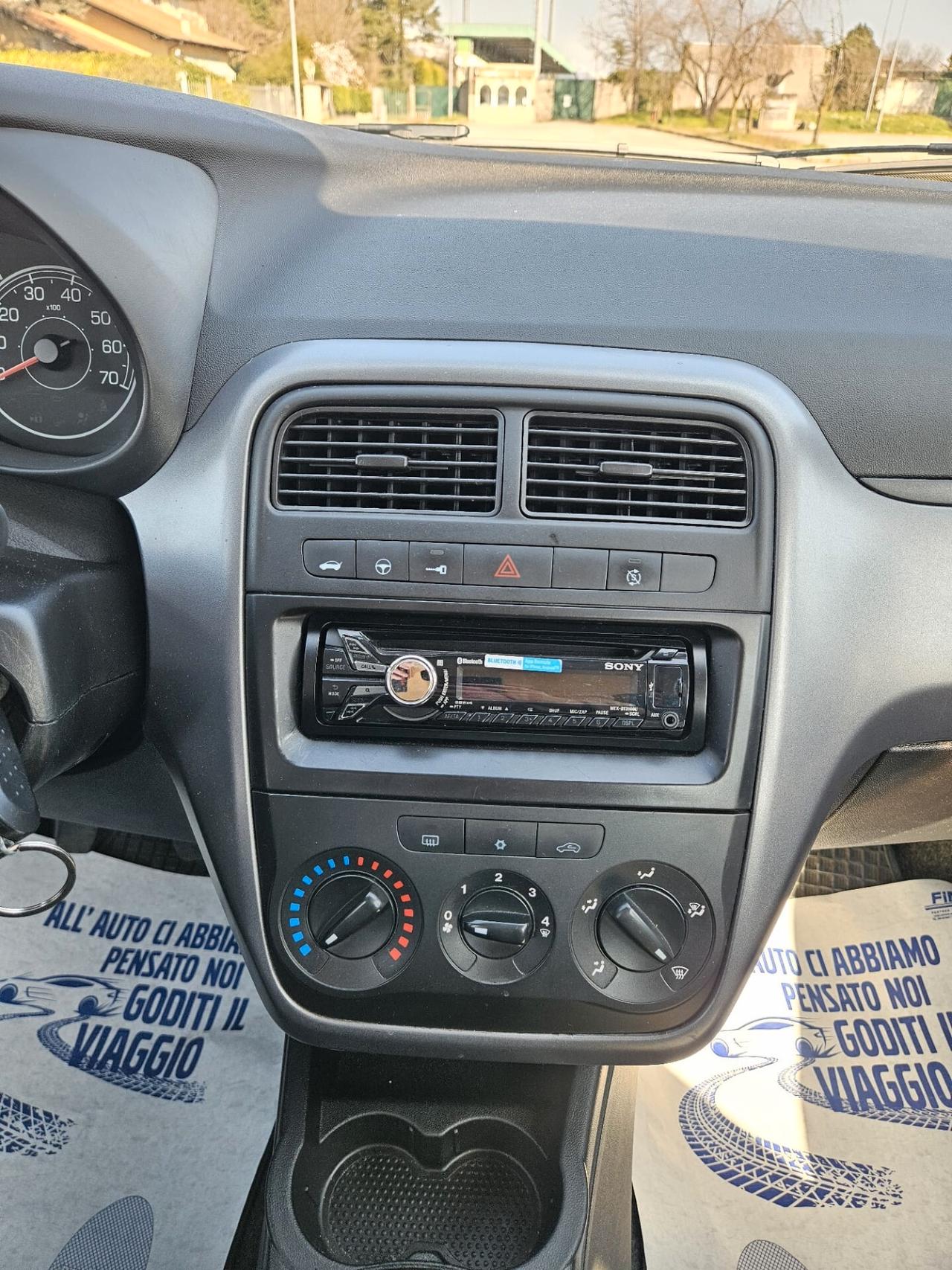 Fiat Grande Punto 1.3 MJT NEOPATENTATI