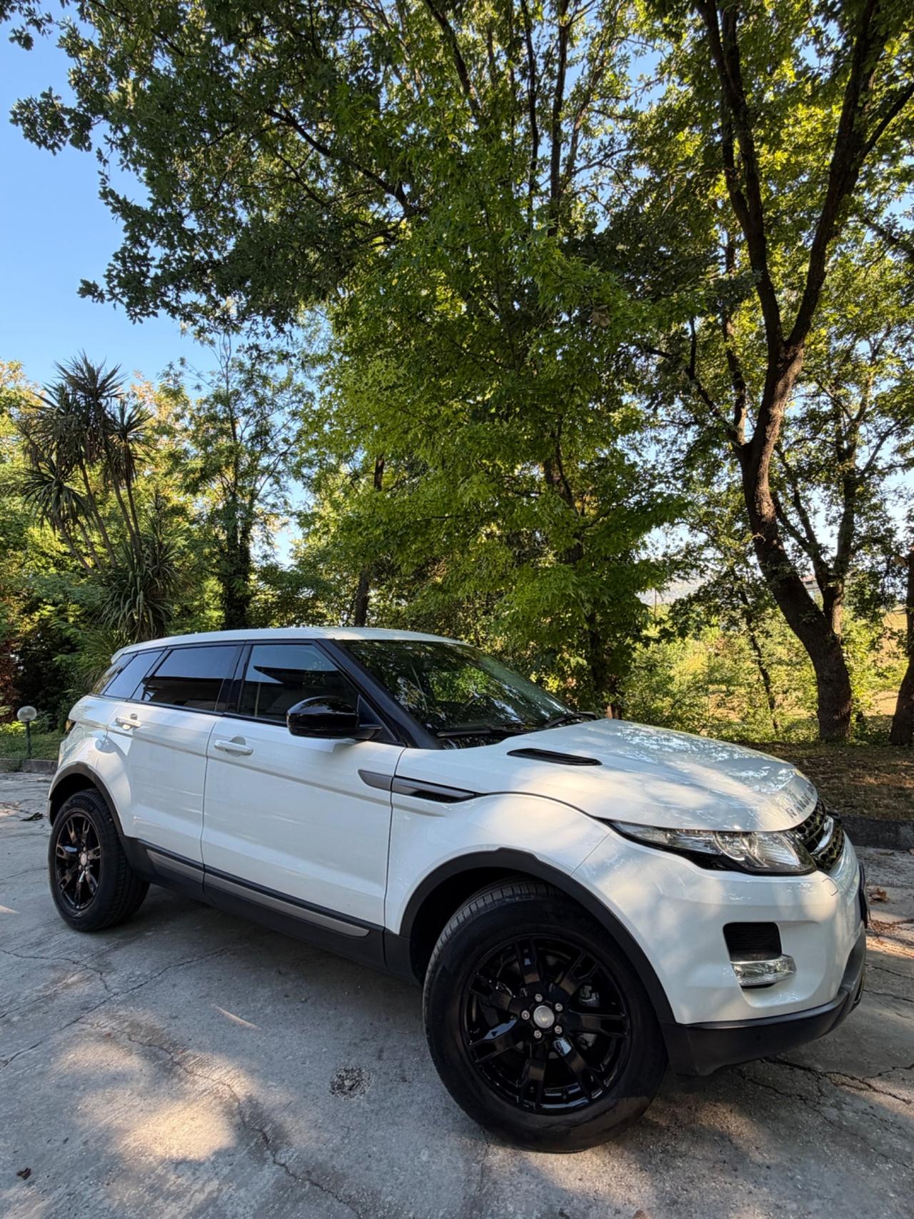 Land Rover Range Evoque 2.2 TD4 5p. Dynamic