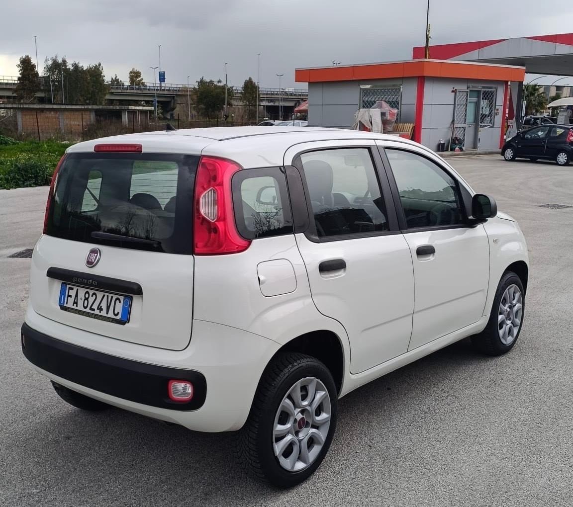 Fiat Panda 0.9 TwinAir Turbo Natural Power Lounge