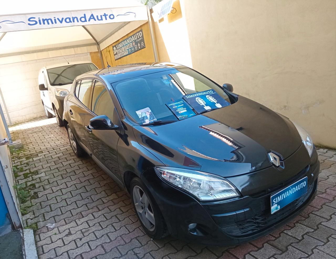 Renault Megane Mégane 1.6 Attractive prov nord