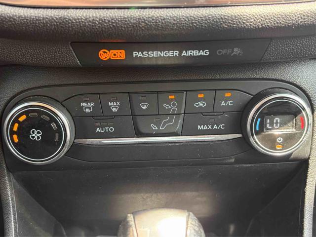 FORD Fiesta 1.0 EcoBoost 100CV 5 porte Powershift Titanium