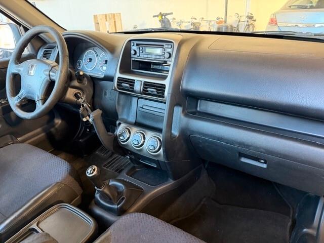 Honda CR-V 2.0 16V i-VTEC LS 4x4