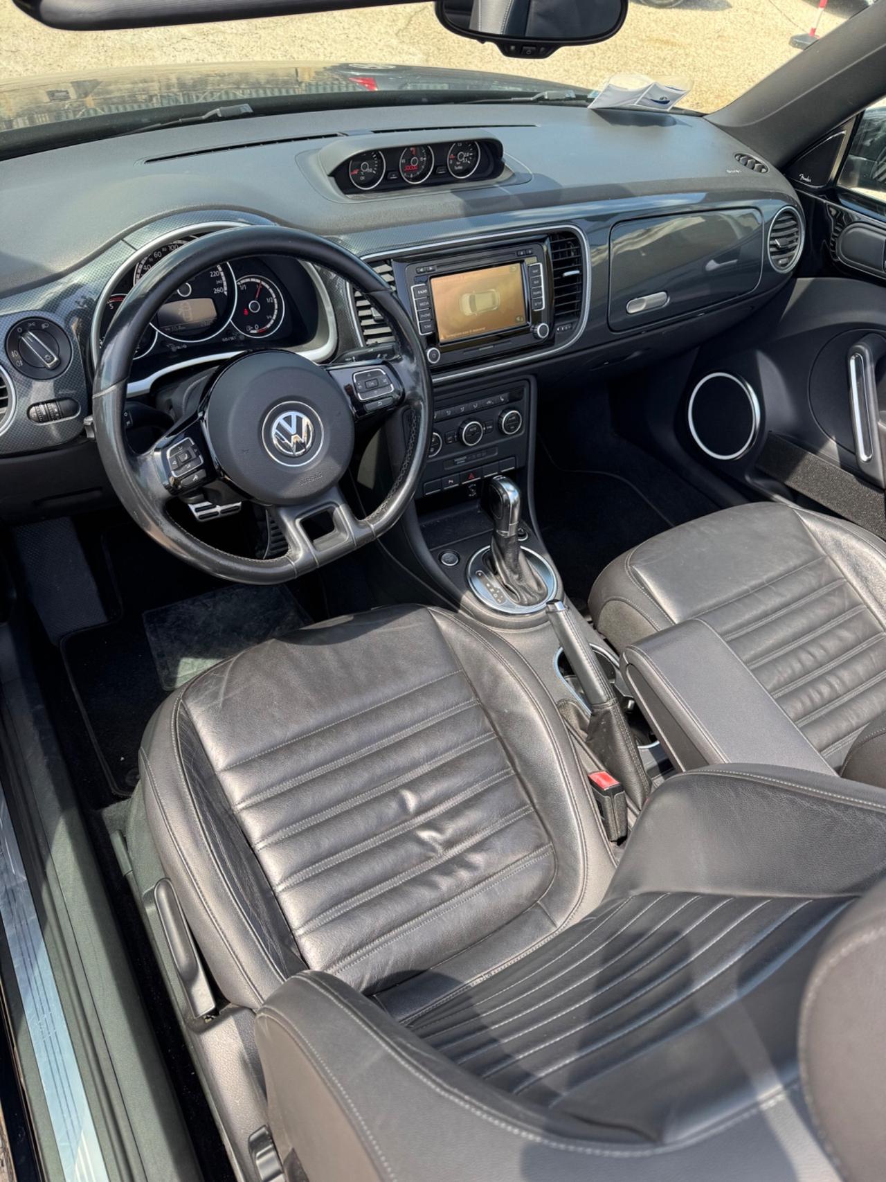 Volkswagen Maggiolino Cabrio 2.0 TDI Sport