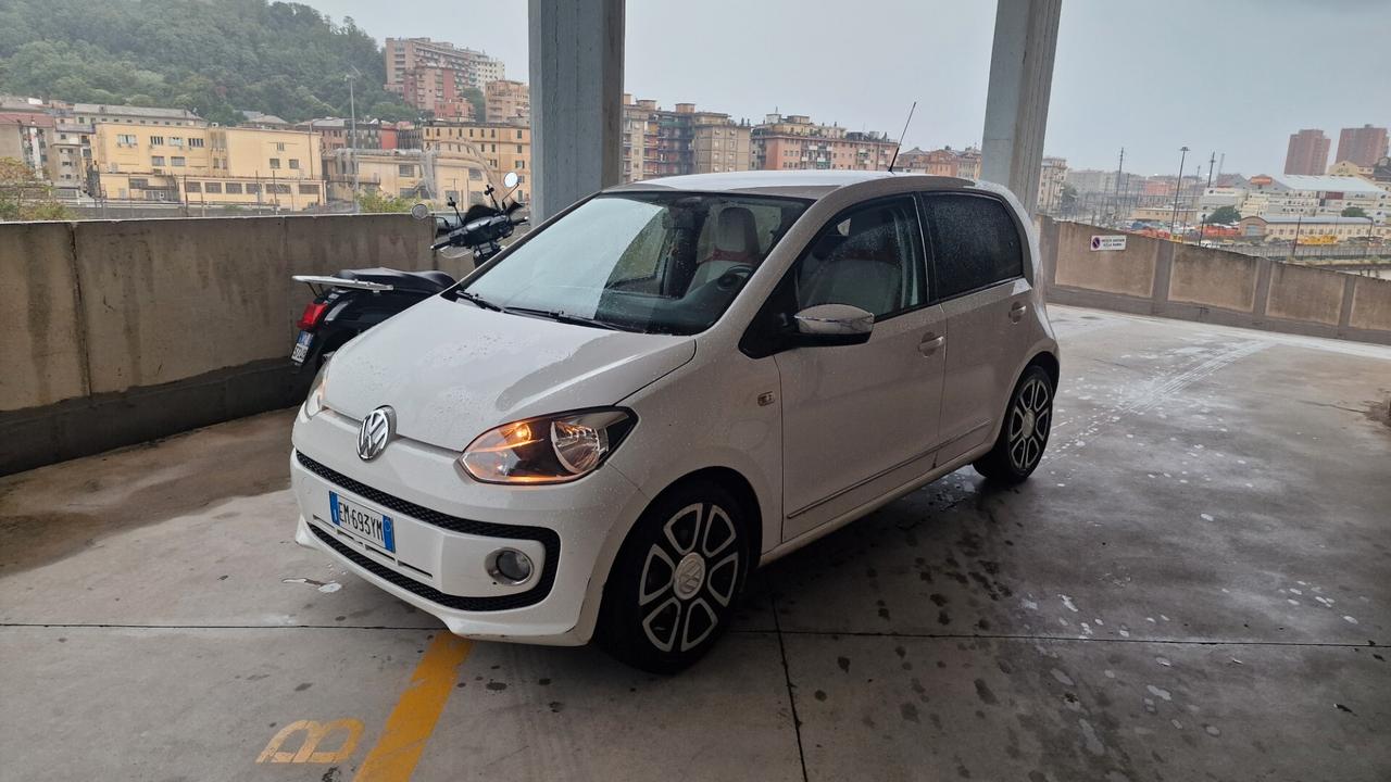 Volkswagen up! 1.0 75 CV 5p. high