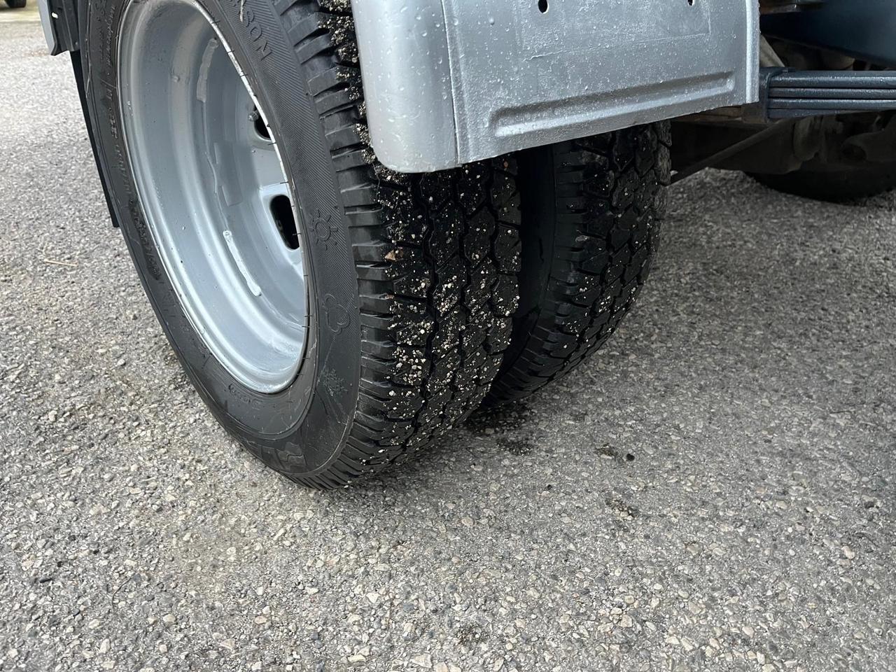 Iveco Daily 35c14 doppia cab/ 7P-cassa ribalt-2006