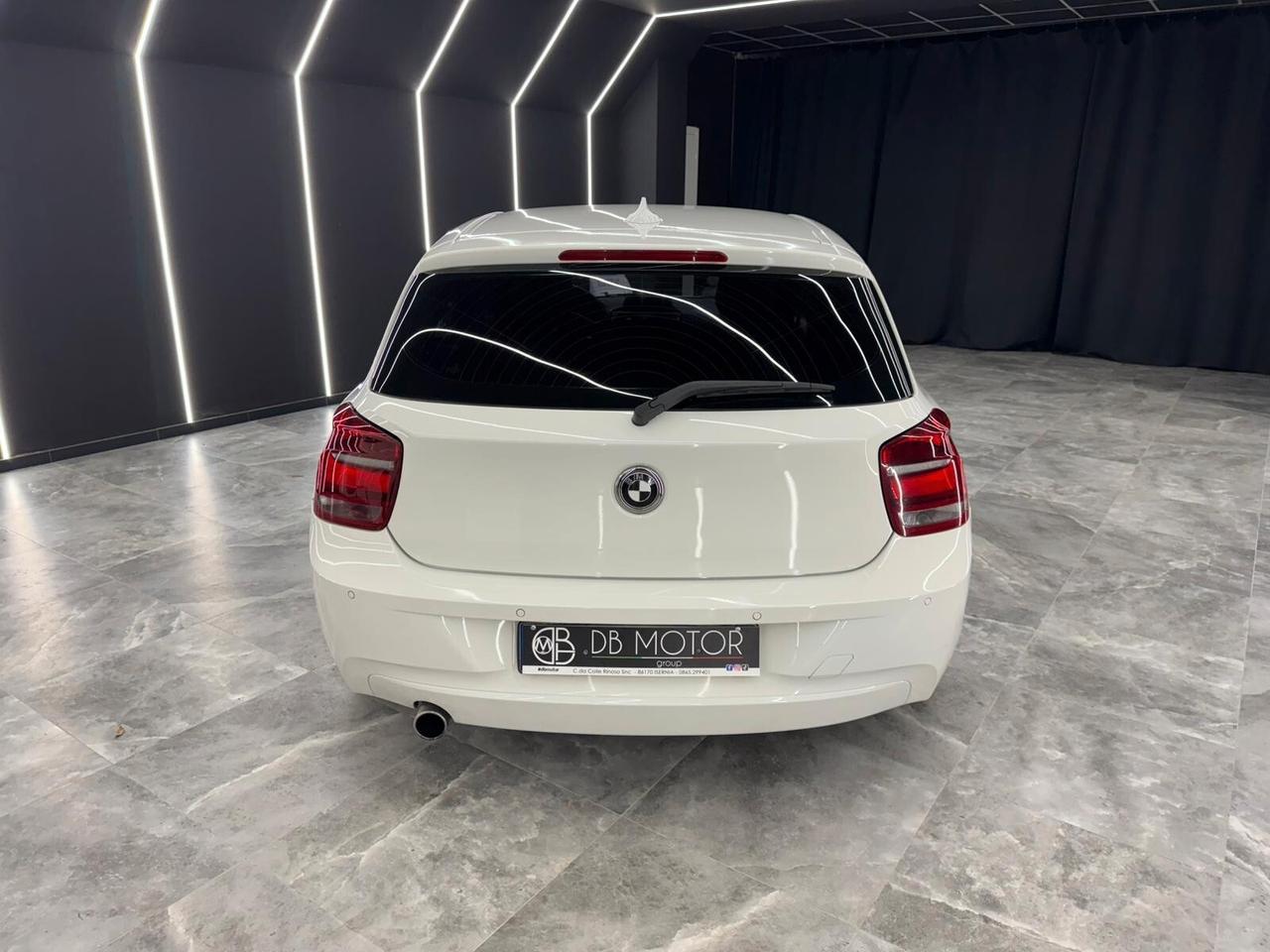 Bmw 116 Serie 1 116d 5p Dynamic