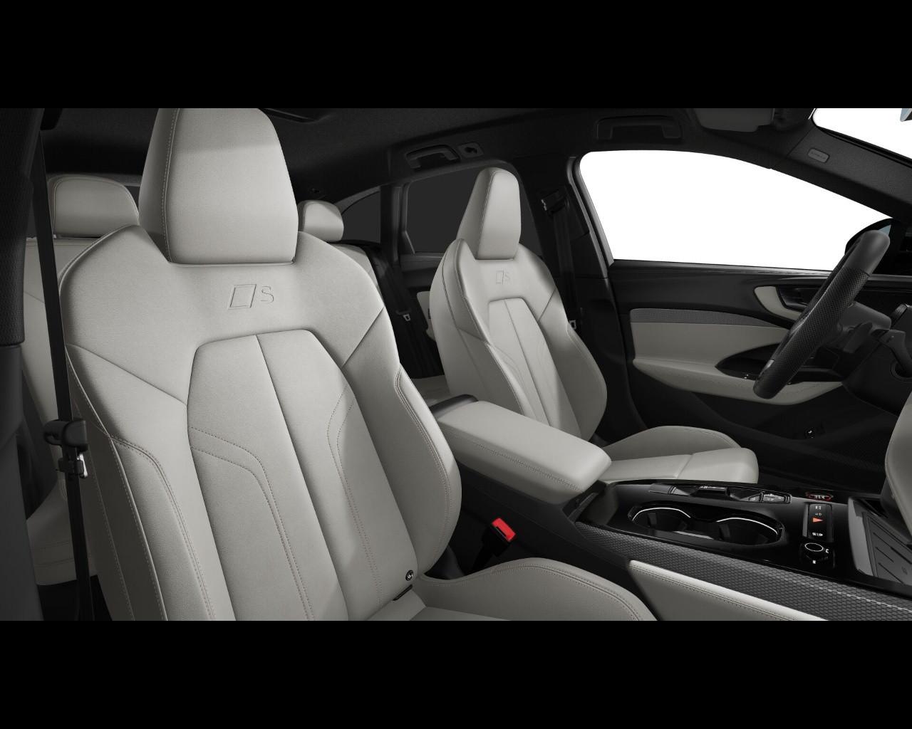 AUDI Audi A5 Avant S line edition e-hybrid quattro 220 kW S tronic