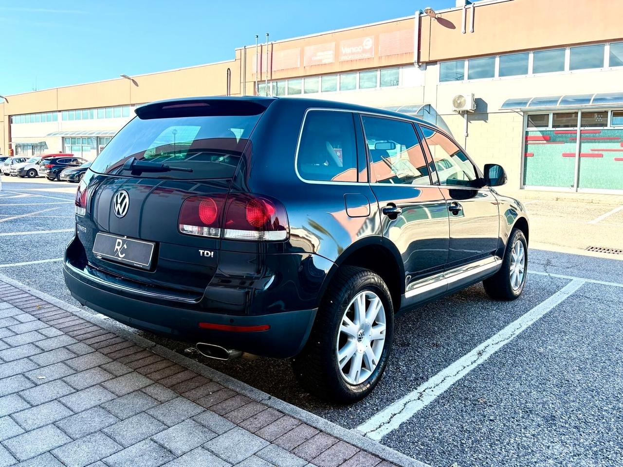 Volkswagen Touareg 2.5 TDI