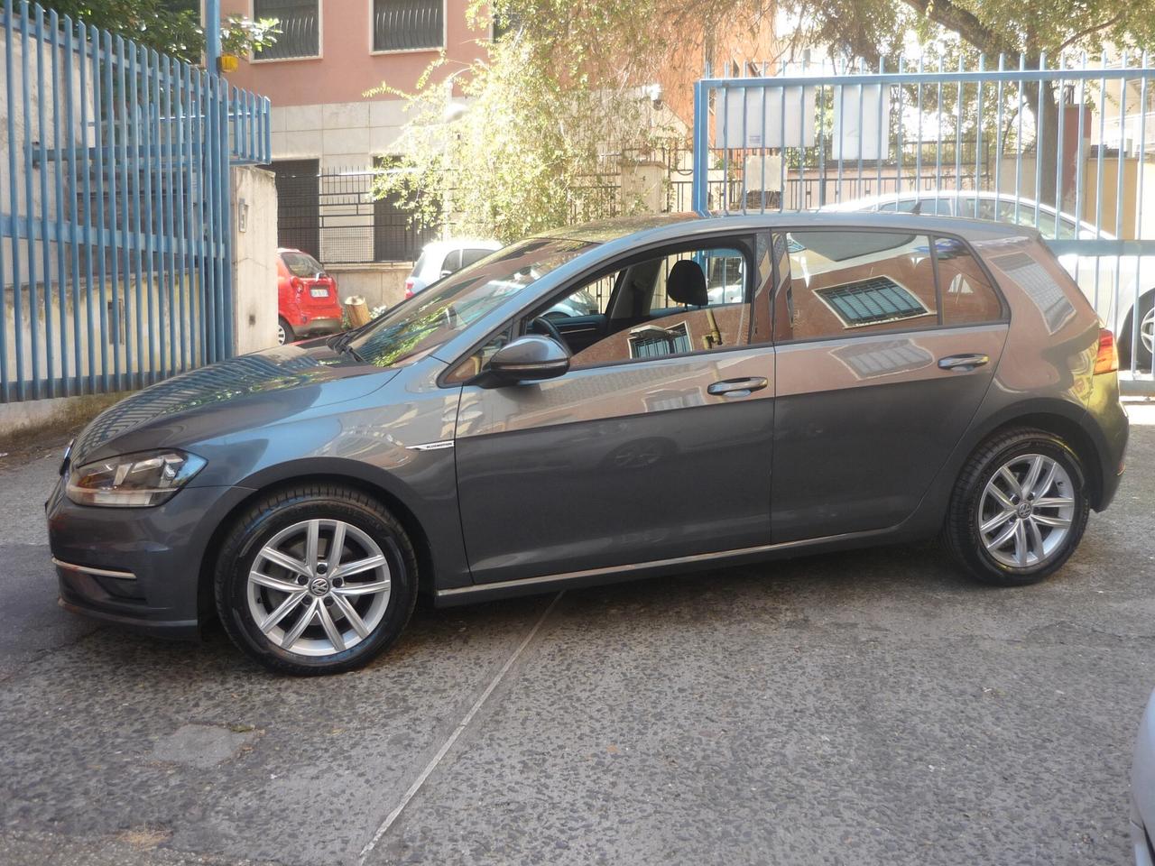 Volkswagen Golf 1.4 TGI DSG 5p. Business BlueMotion