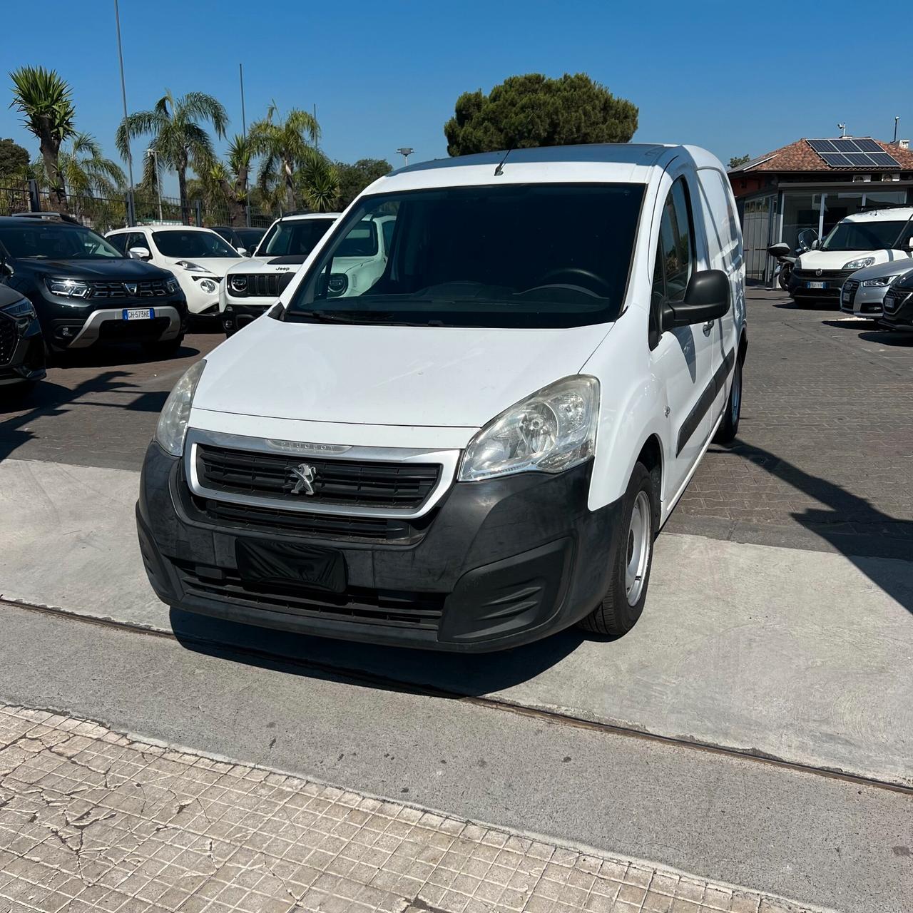 Peugeot Partner Tepee Mix BlueHDi 100 Active