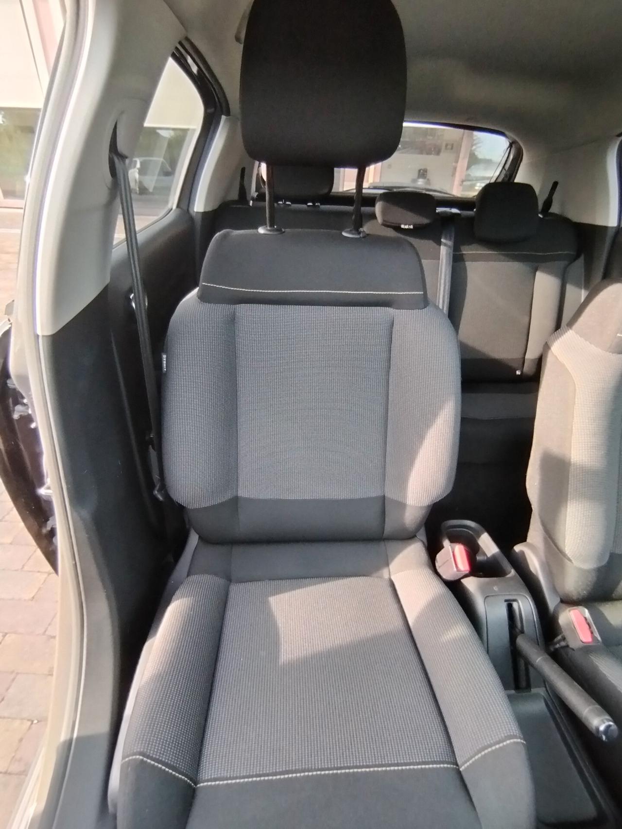 Citroen C3 Max 2024