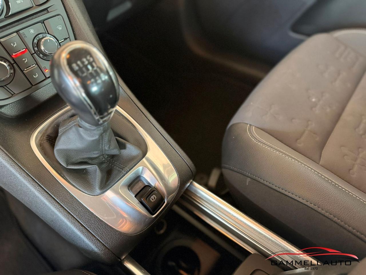 Opel Meriva 1.4T Cosmo 120cv