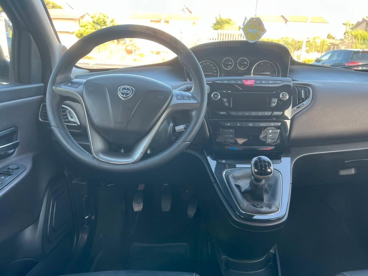 Lancia Ypsilon 1.3 MJT 16V 95 CV 5 porte S&S Gold