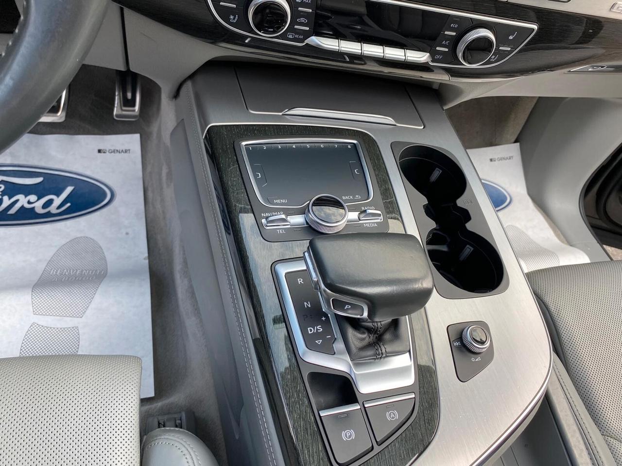 Audi Q7 SQ7 4.0 V8 TDI quattro tiptronic Business Plus