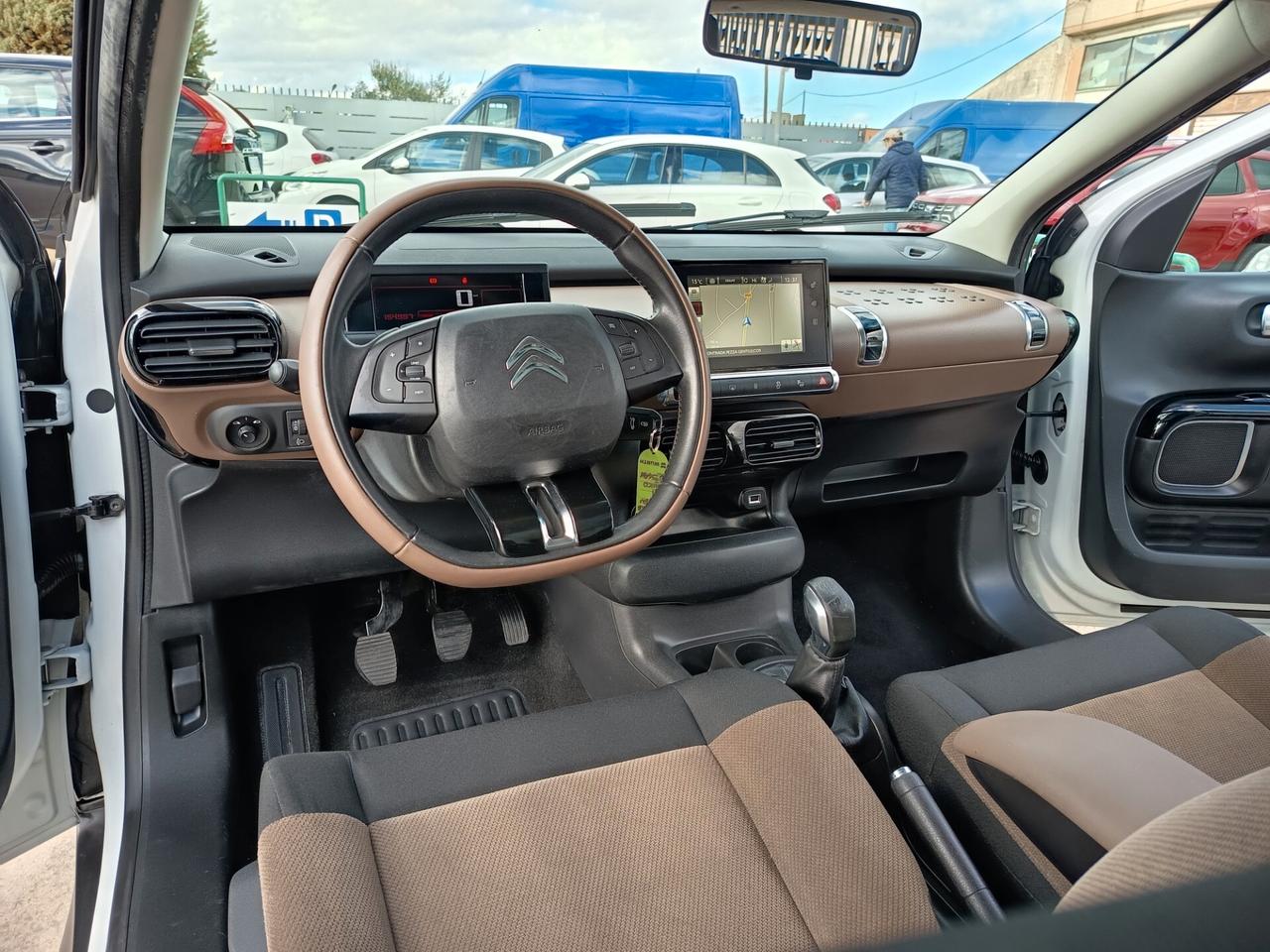 Citroen C4 Cactus BlueHDi 100 Shine