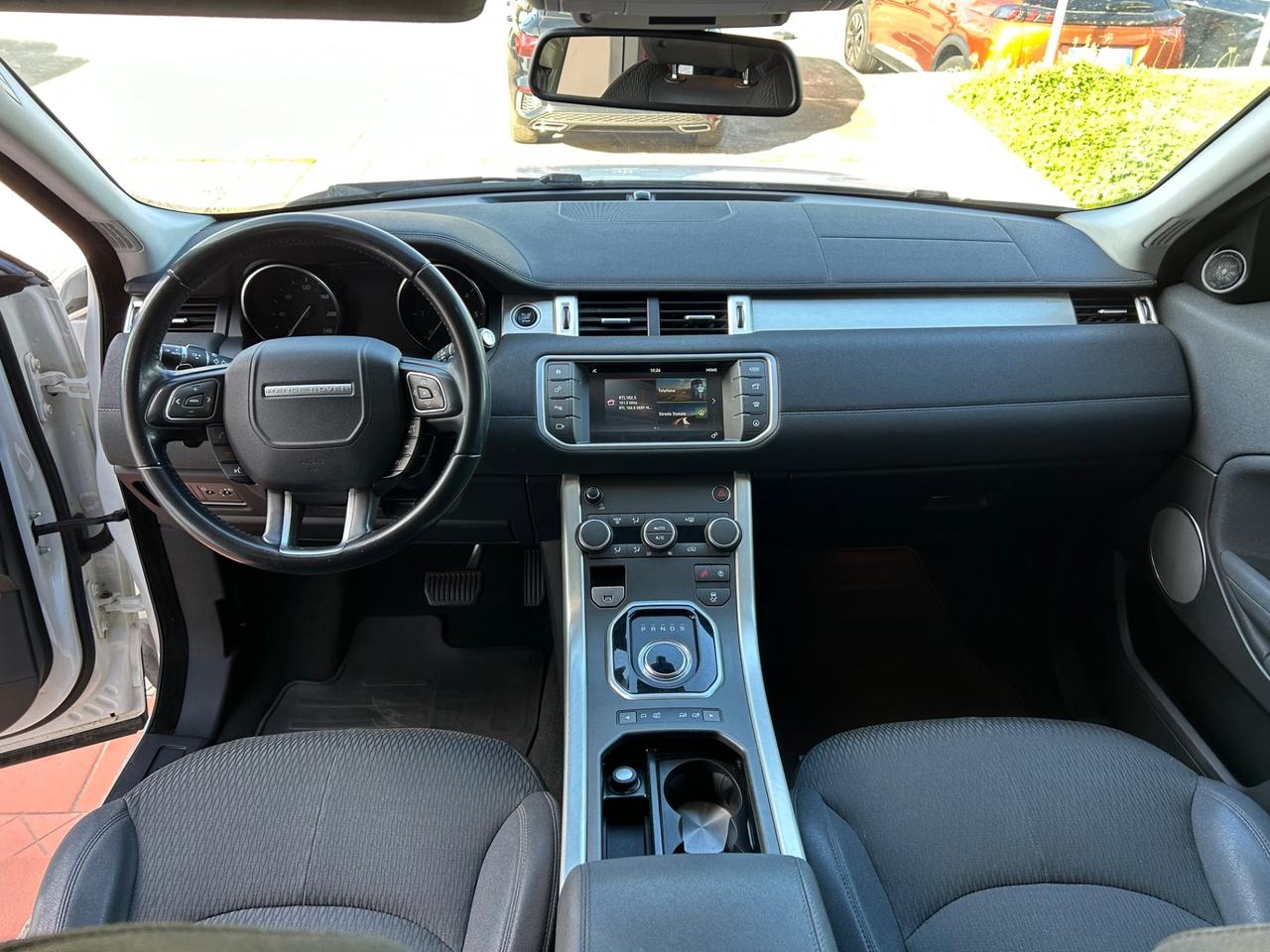 Land Rover Range Evoque 2.0 TD4 180 CV 5p. SE