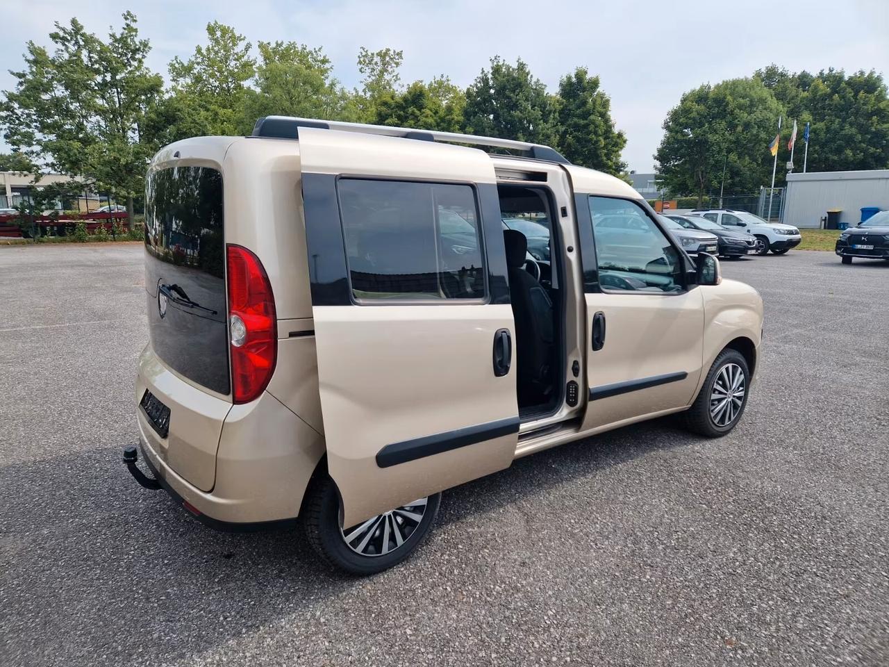 Fiat Doblo Doblò 1.4 16V Emotion