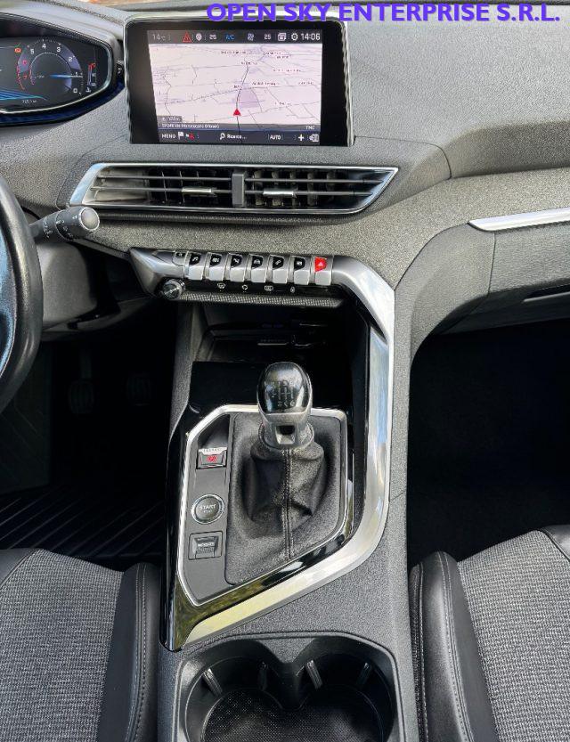 PEUGEOT 3008 PureTech Turbo 130 Allure LED PELLE NAVI CAMERA