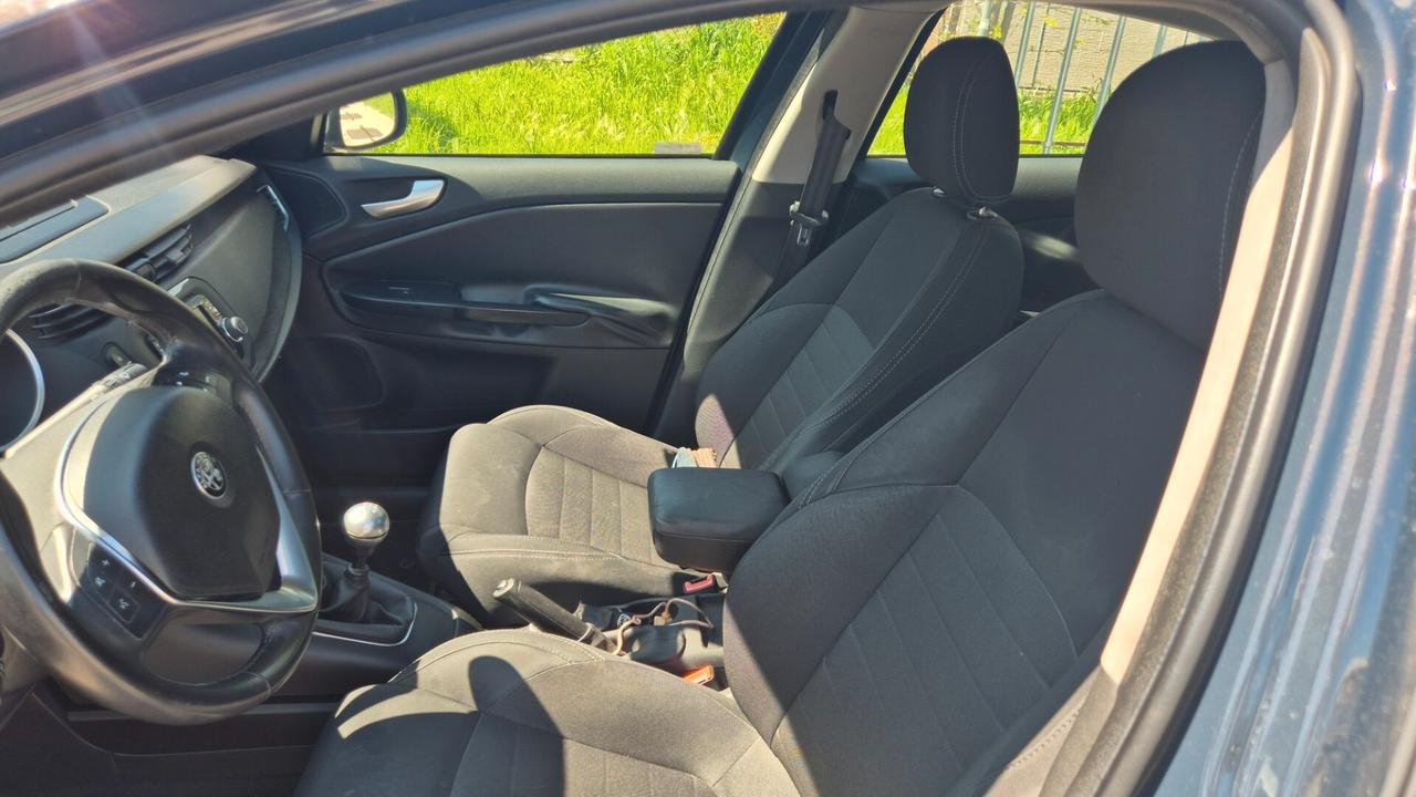 Alfa Romeo Giulietta 1.4 Turbo 120 CV GPL Distinctive
