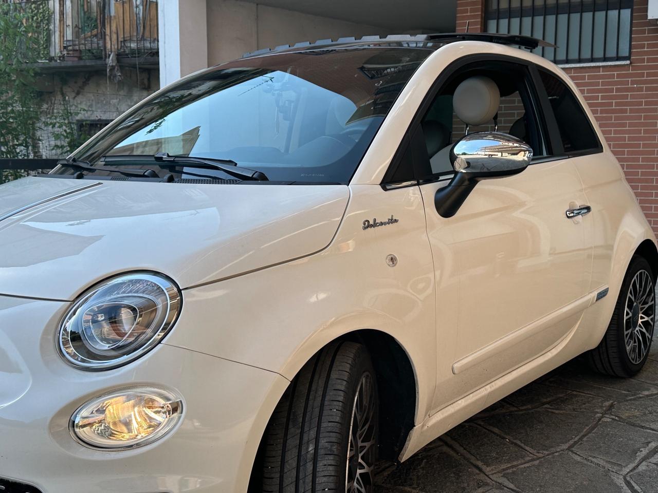 Fiat 500 1.0 Hybrid Dolcevita