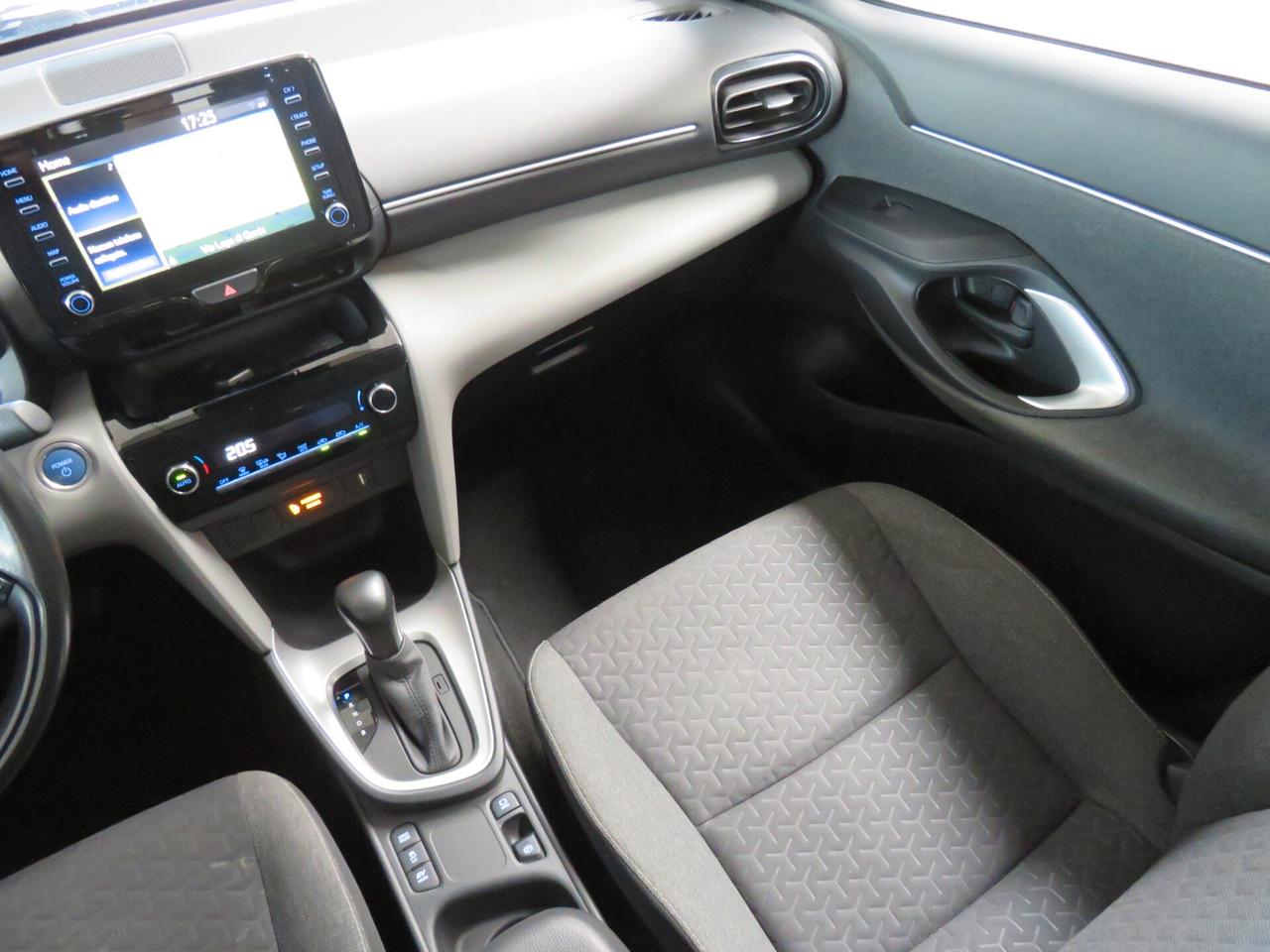 Toyota Yaris Cross 1.5 Hybrid 5p. E-CVT Business