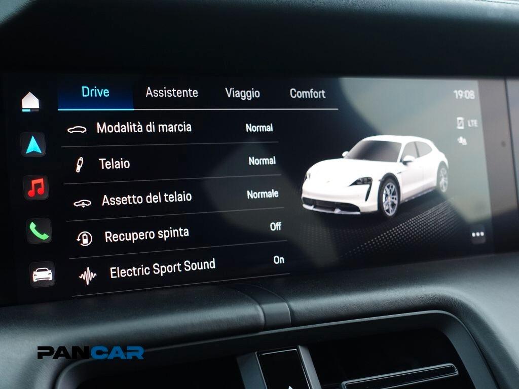 Porsche Taycan 4S Cross Turismo