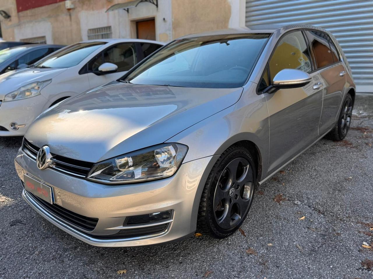 Volkswagen Golf 1.6 TDI 5p. Highline BlueMotion Technology GARANZIA 1 ANNO