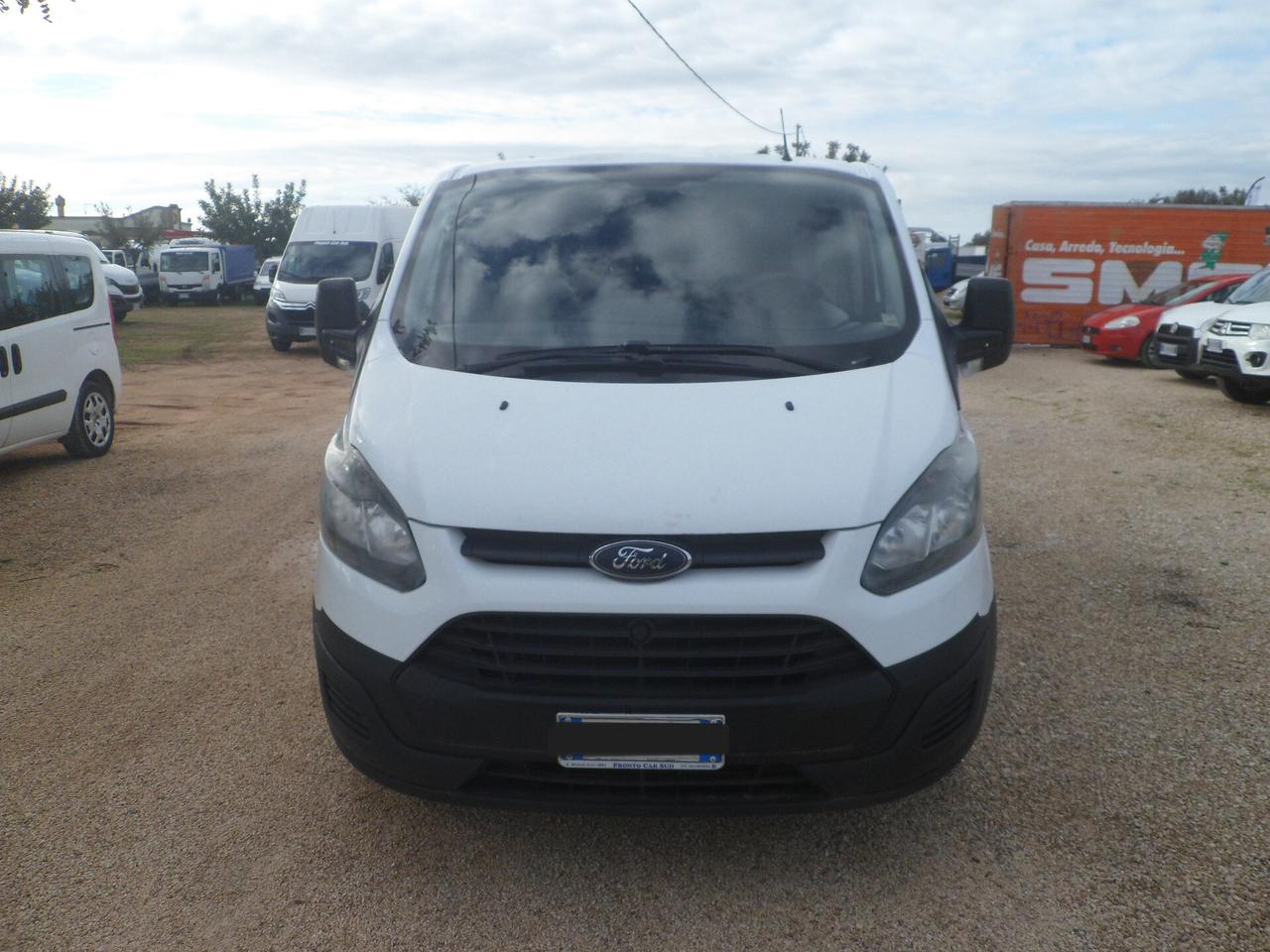 Ford Transit Custom furgone