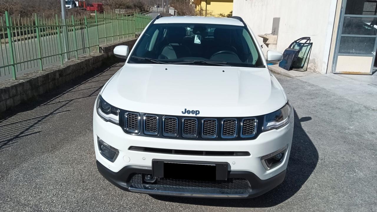 Jeep Compass Limited 1.3 T4 PHEV 4xe First Edition Off-Road